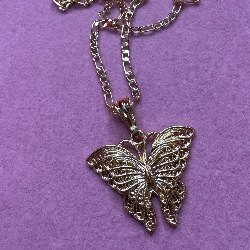 Golden Butterfly Pendant Necklace - Women Jewelry